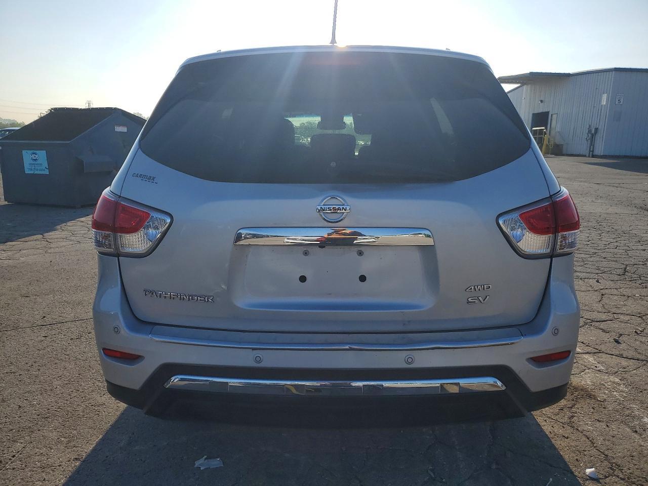 2015 Nissan Pathfinder Sv - zdjęcie 6