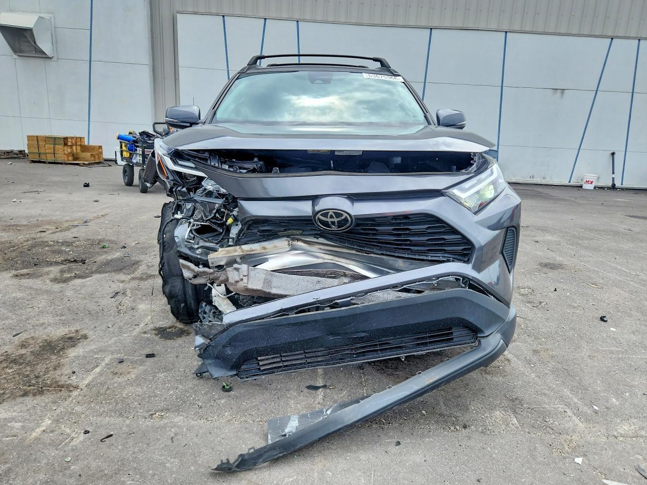 2022 Toyota Rav4 Xle - zdjęcie 5