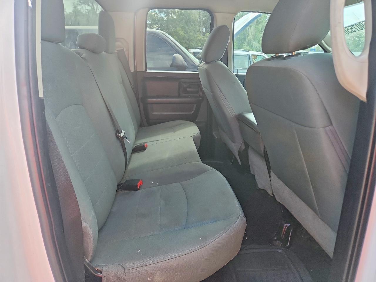2018 Ram 1500 St - zdjęcie 10