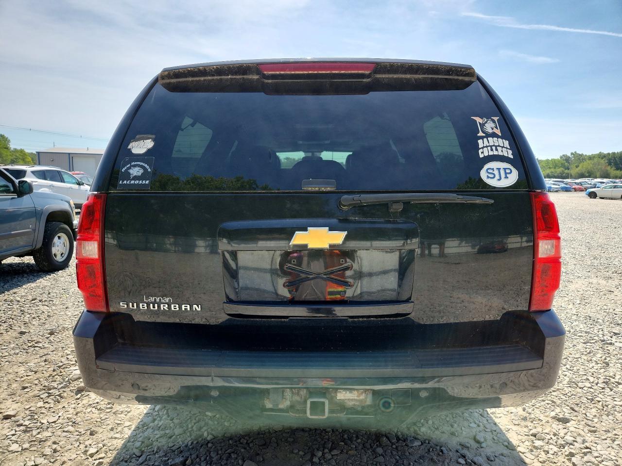 2013 Chevrolet Suburban K1500 Lt - zdjęcie 6