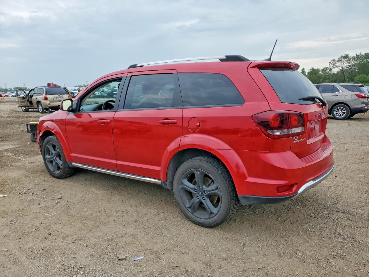 2020 Dodge Journey Crossroad - zdjęcie 2