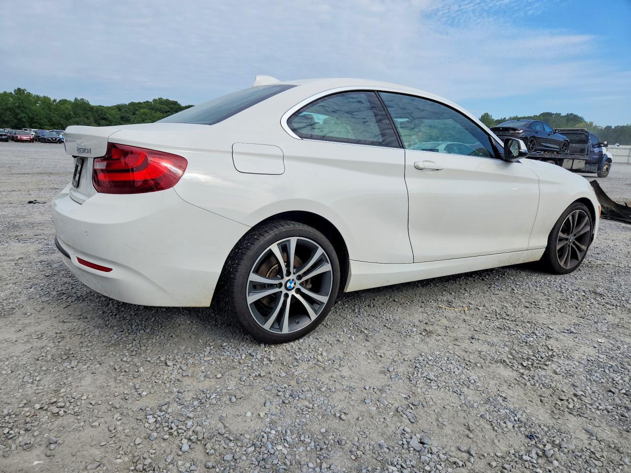 2017 BMW 230I - zdjęcie 3