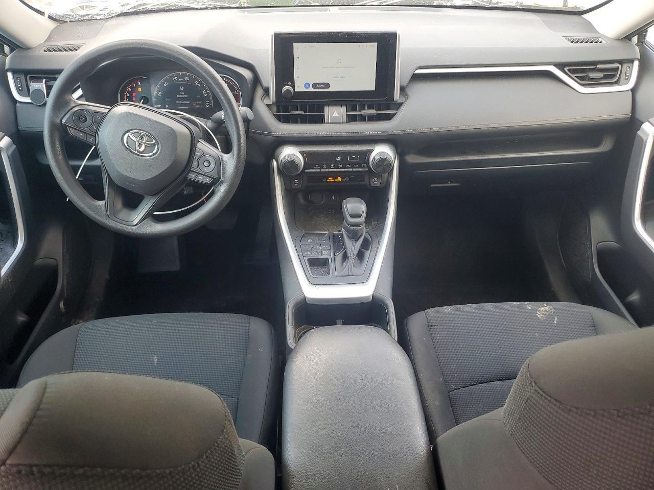 2025 Toyota Rav4 Le - zdjęcie 8
