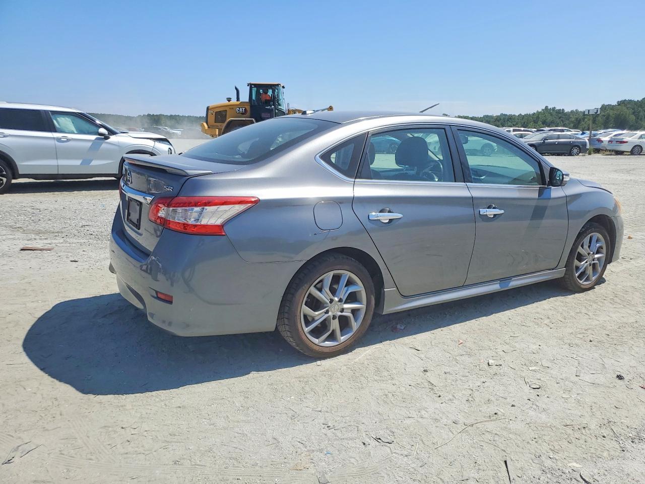 2015 Nissan Sentra Sr - zdjęcie 3
