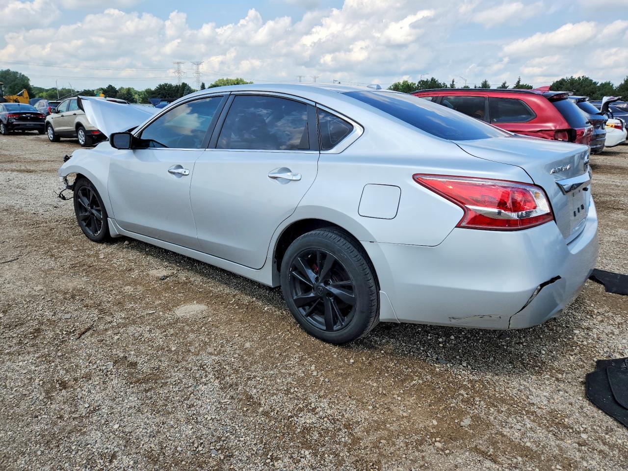 2013 Nissan Altima 2.5 - zdjęcie 2