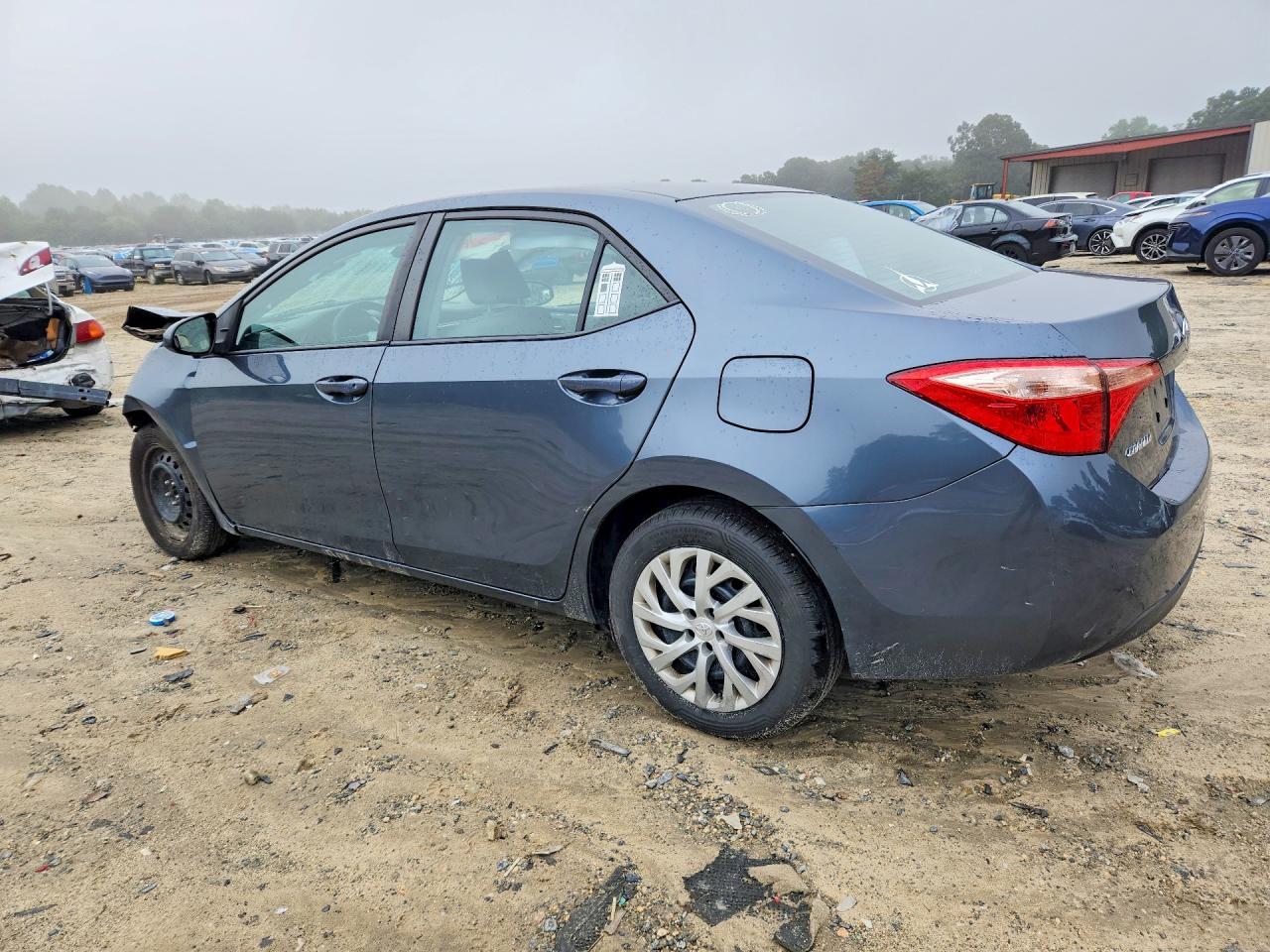 2019 Toyota Corolla Le - zdjęcie 2
