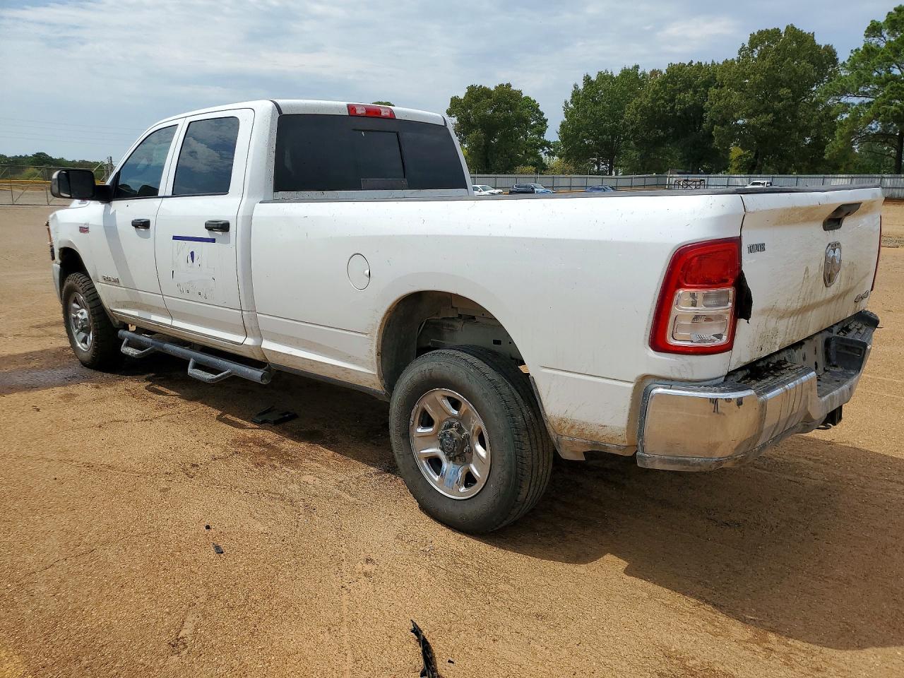 2022 Ram 2500 Tradesman - zdjęcie 2