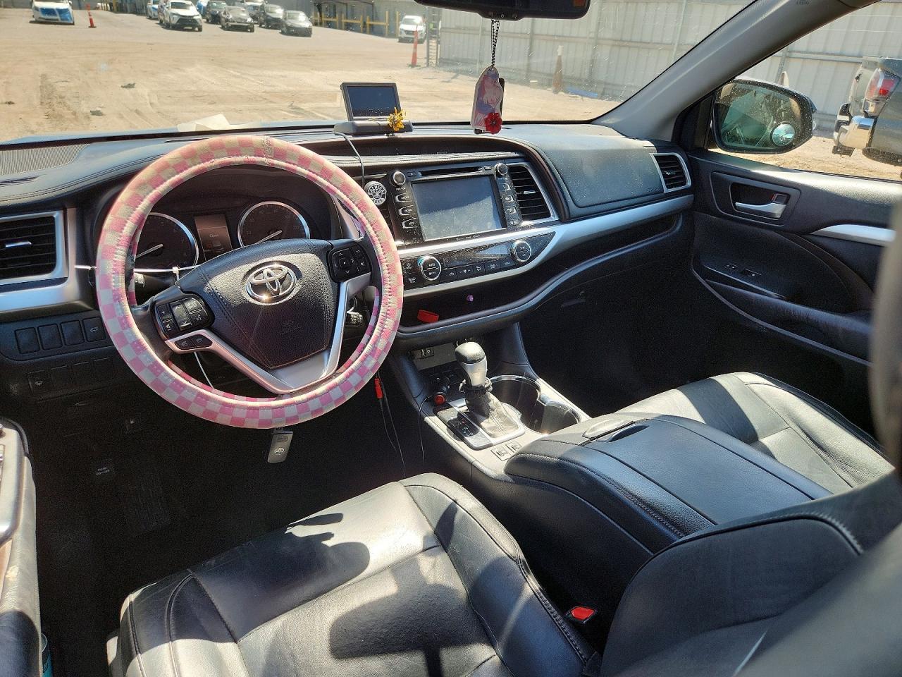 2016 Toyota Highlander Xle - zdjęcie 8