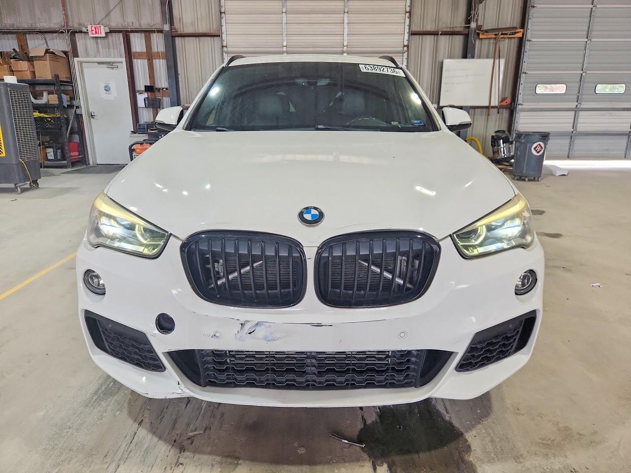 2016 BMW X1 xDrive28I - zdjęcie 5