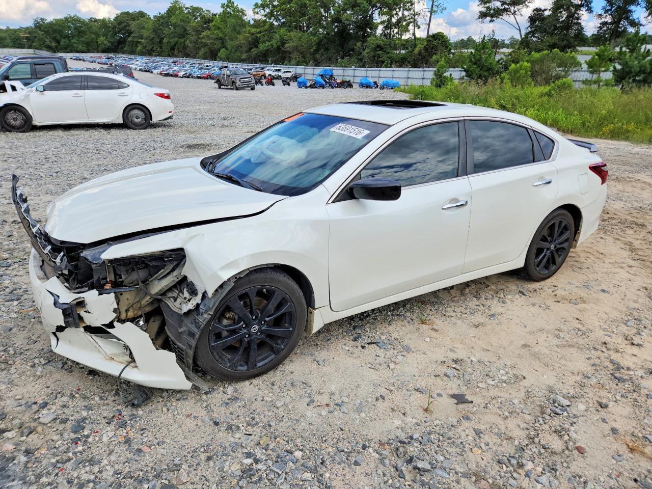 2018 Nissan Altima 2.5 Sr - zdjęcie główne