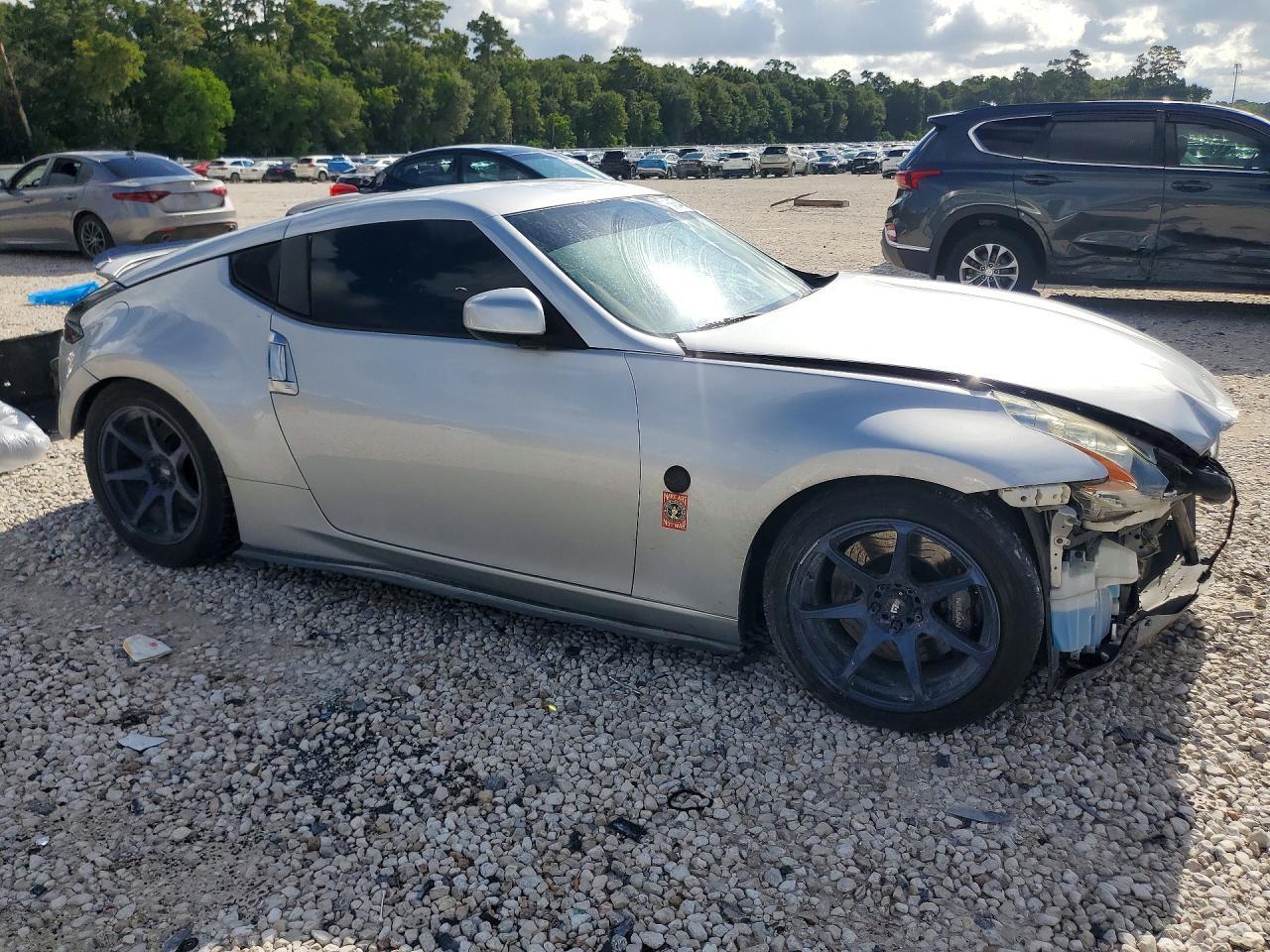 2015 Nissan 370Z Base - zdjęcie 4
