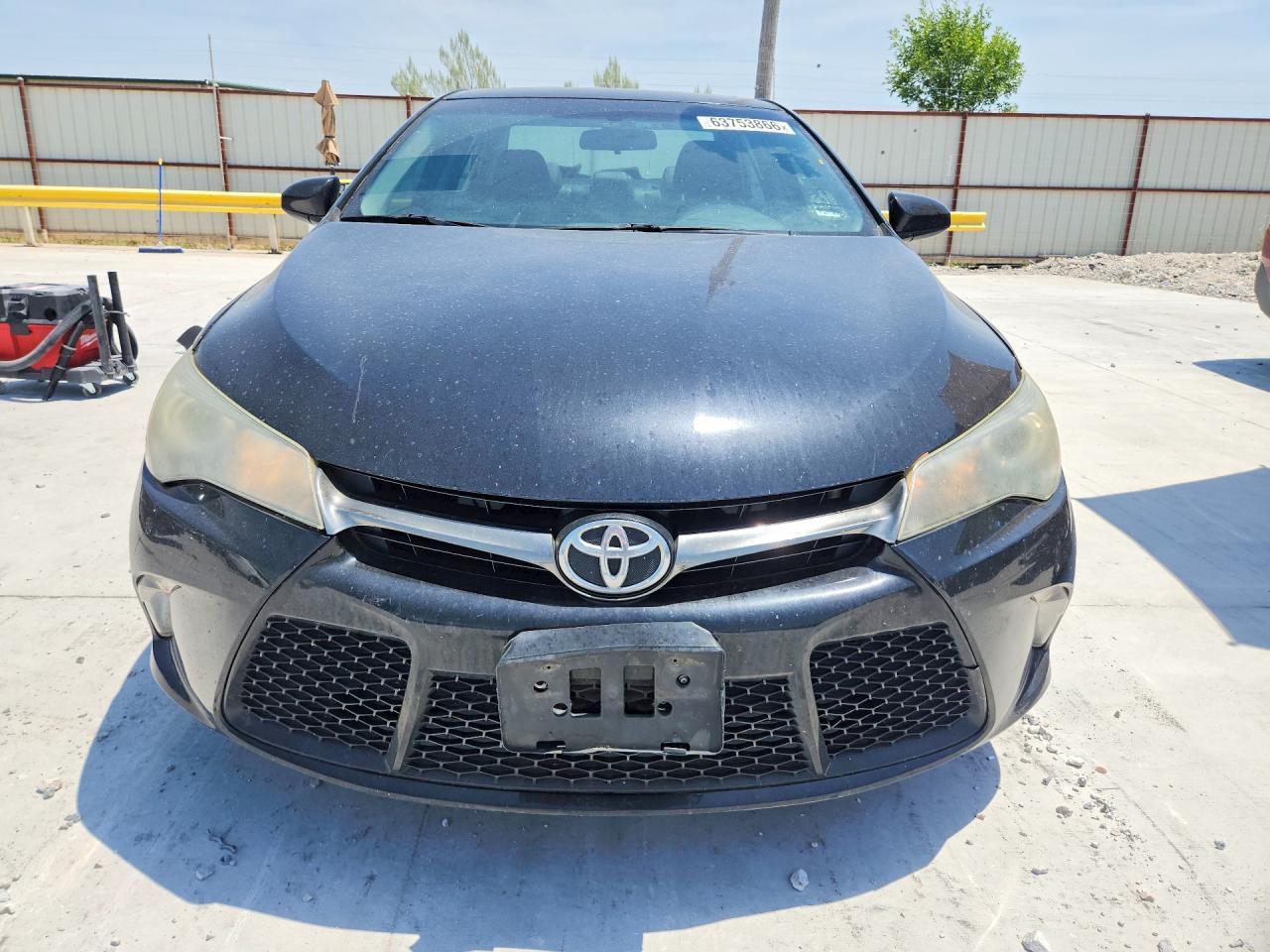 2016 Toyota Camry Se - zdjęcie 5