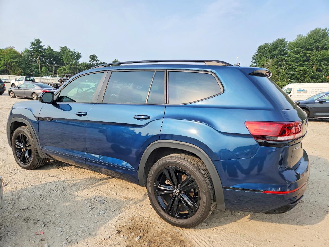2023 Volkswagen Atlas Sel R-Line - zdjęcie 2