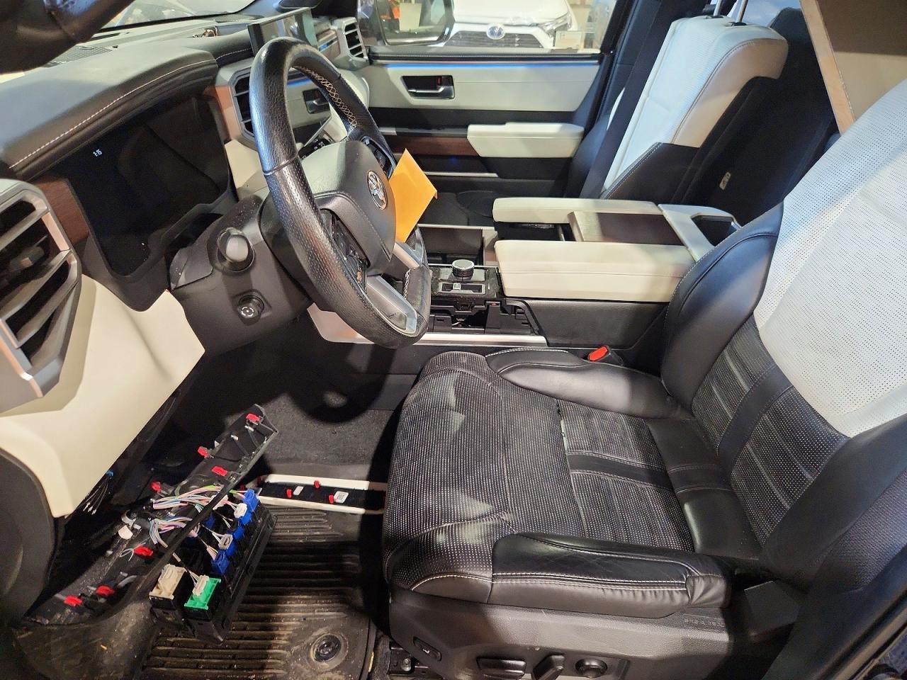 2024 Toyota Sequoia Capstone - zdjęcie 7