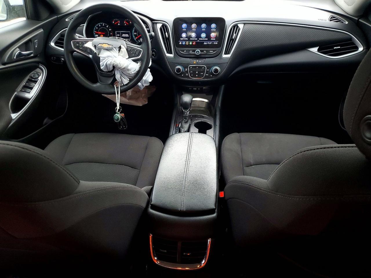 2024 Chevrolet Malibu Lt - zdjęcie 8