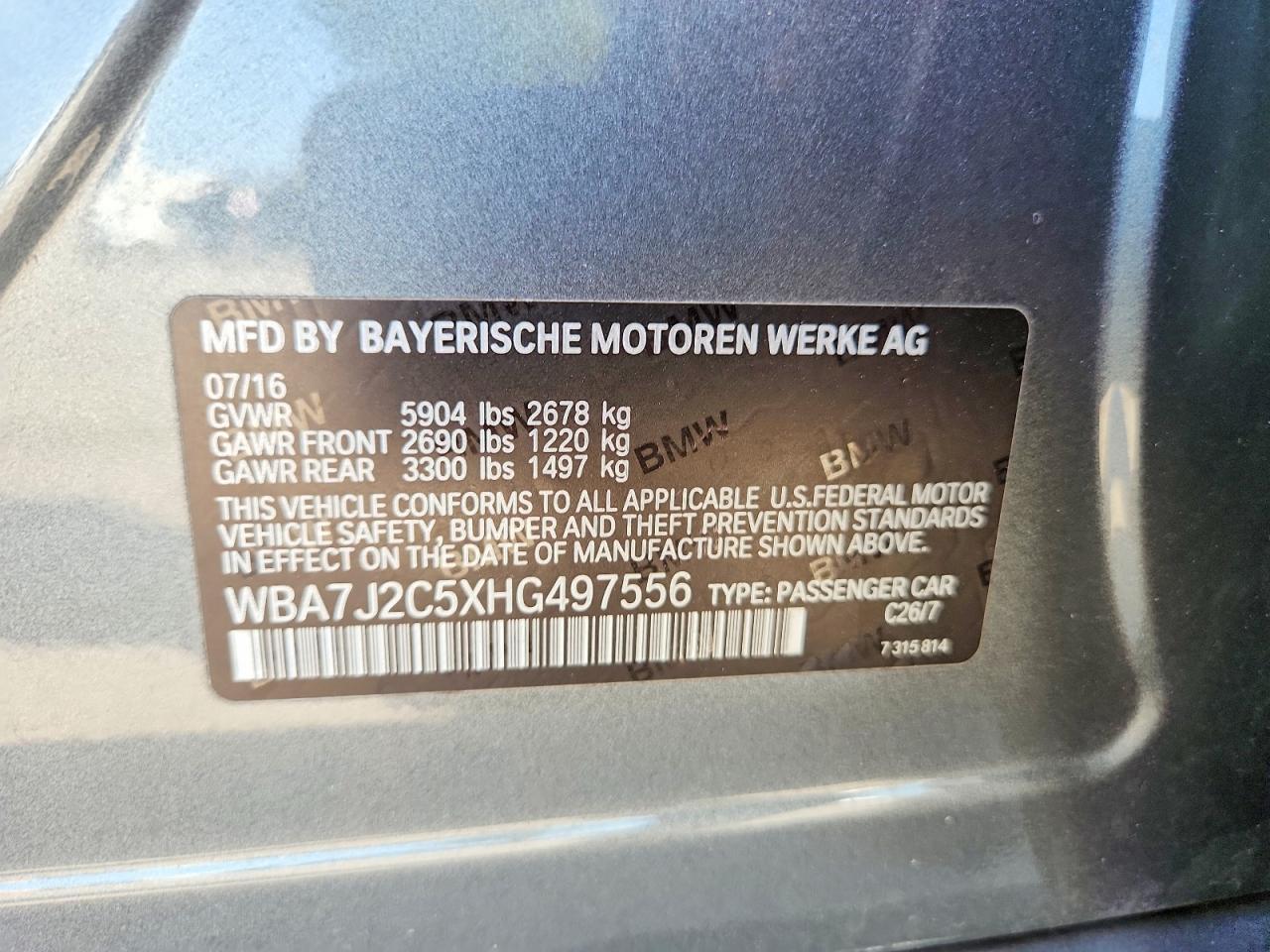 2017 BMW Seria 7 740e - zdjęcie 12