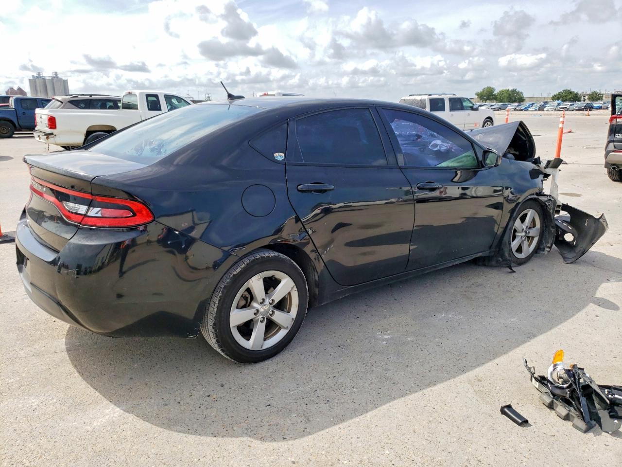 2015 Dodge Dart Sxt - zdjęcie 3
