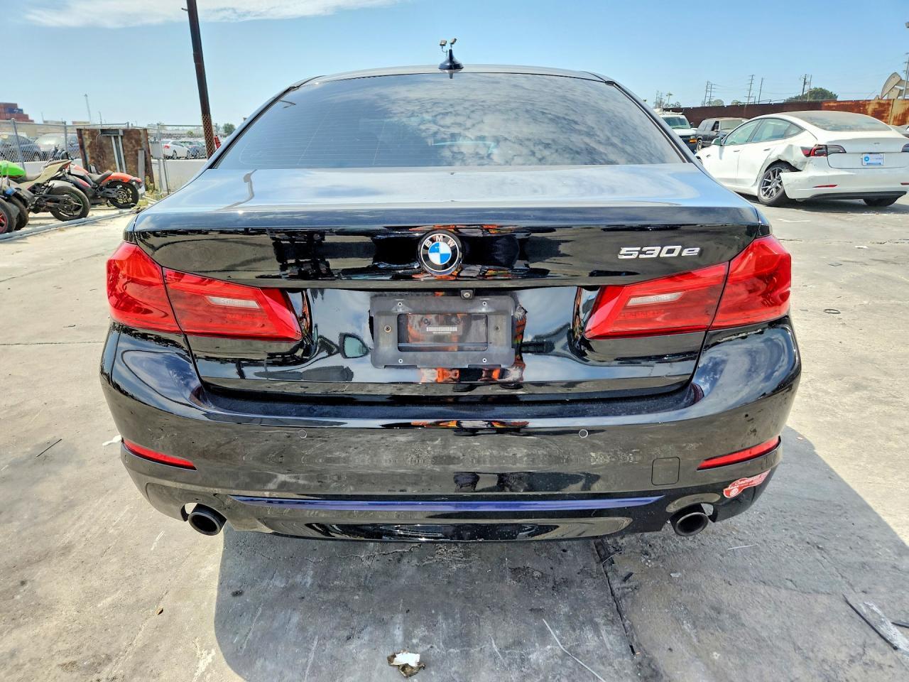2018 BMW 530E - zdjęcie 6