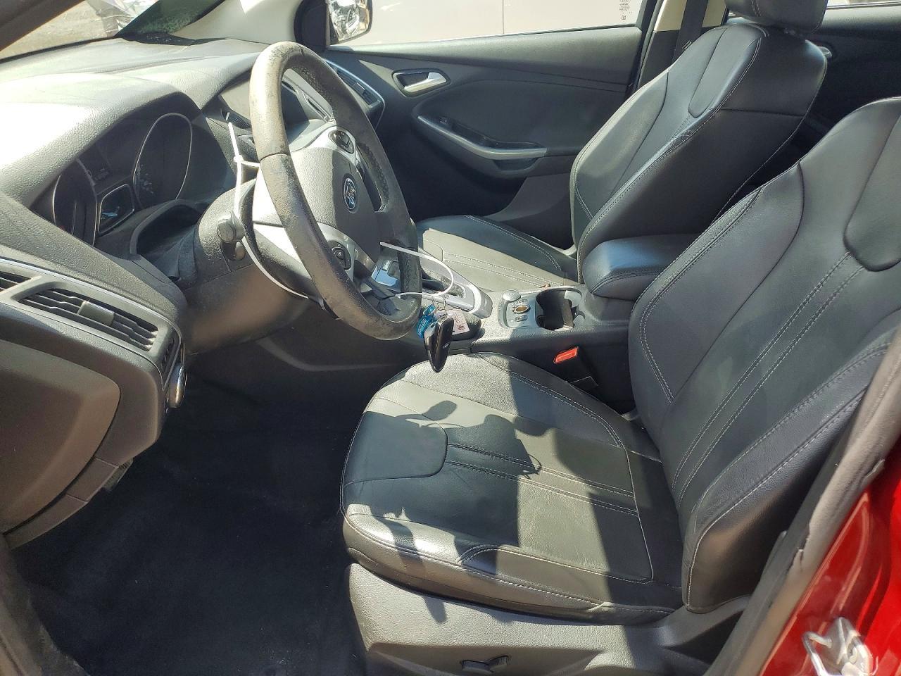 2014 Ford Focus Titanium - zdjęcie 7
