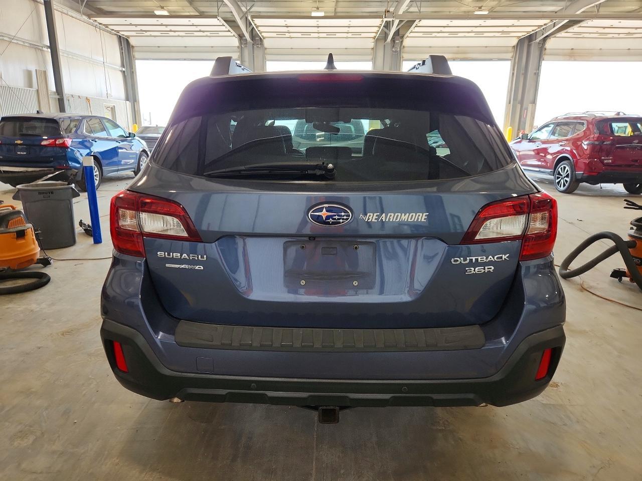 2018 Subaru Outback 3.6R Limited - zdjęcie 6