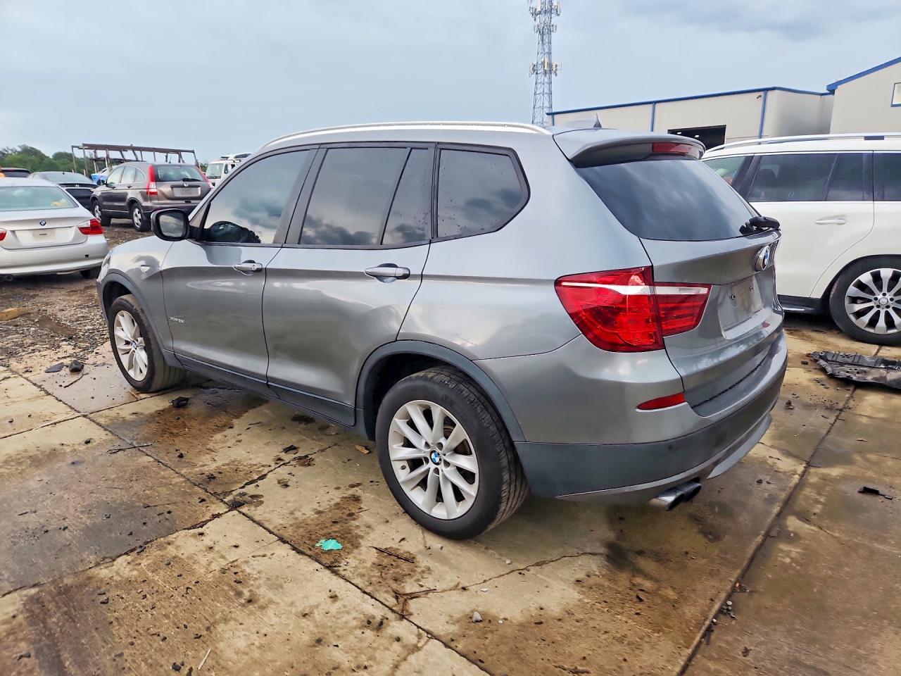2013 BMW X3 xDrive28I - zdjęcie 2