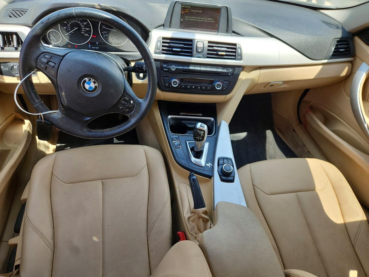 2014 BMW 320 I - zdjęcie 8