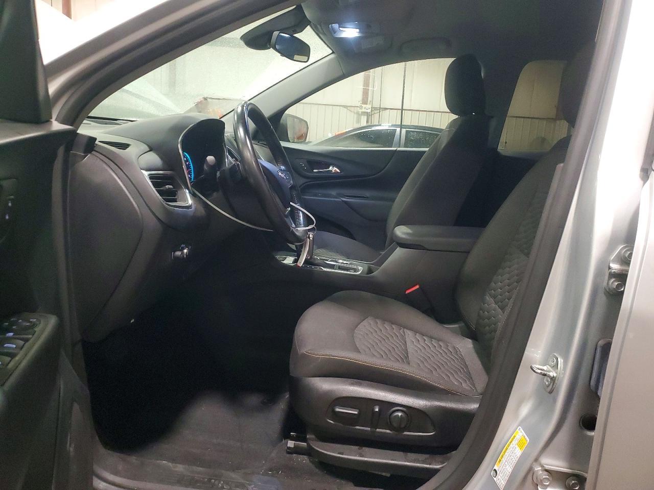 2021 Chevrolet Equinox Lt - zdjęcie 7