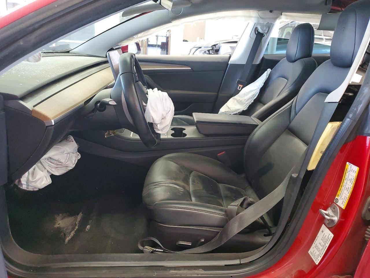 2022 Tesla Model 3 - zdjęcie 7