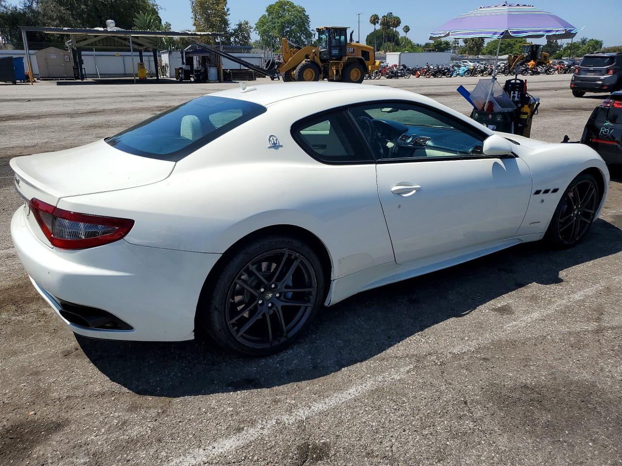 2017 Maserati Granturismo S - zdjęcie 3
