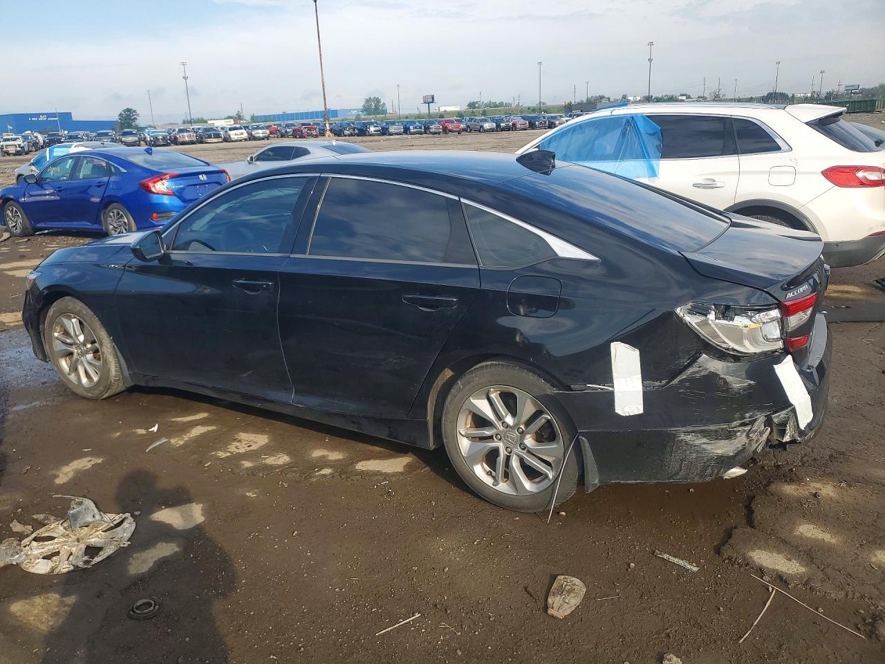 2018 Honda Accord Lx - zdjęcie 2