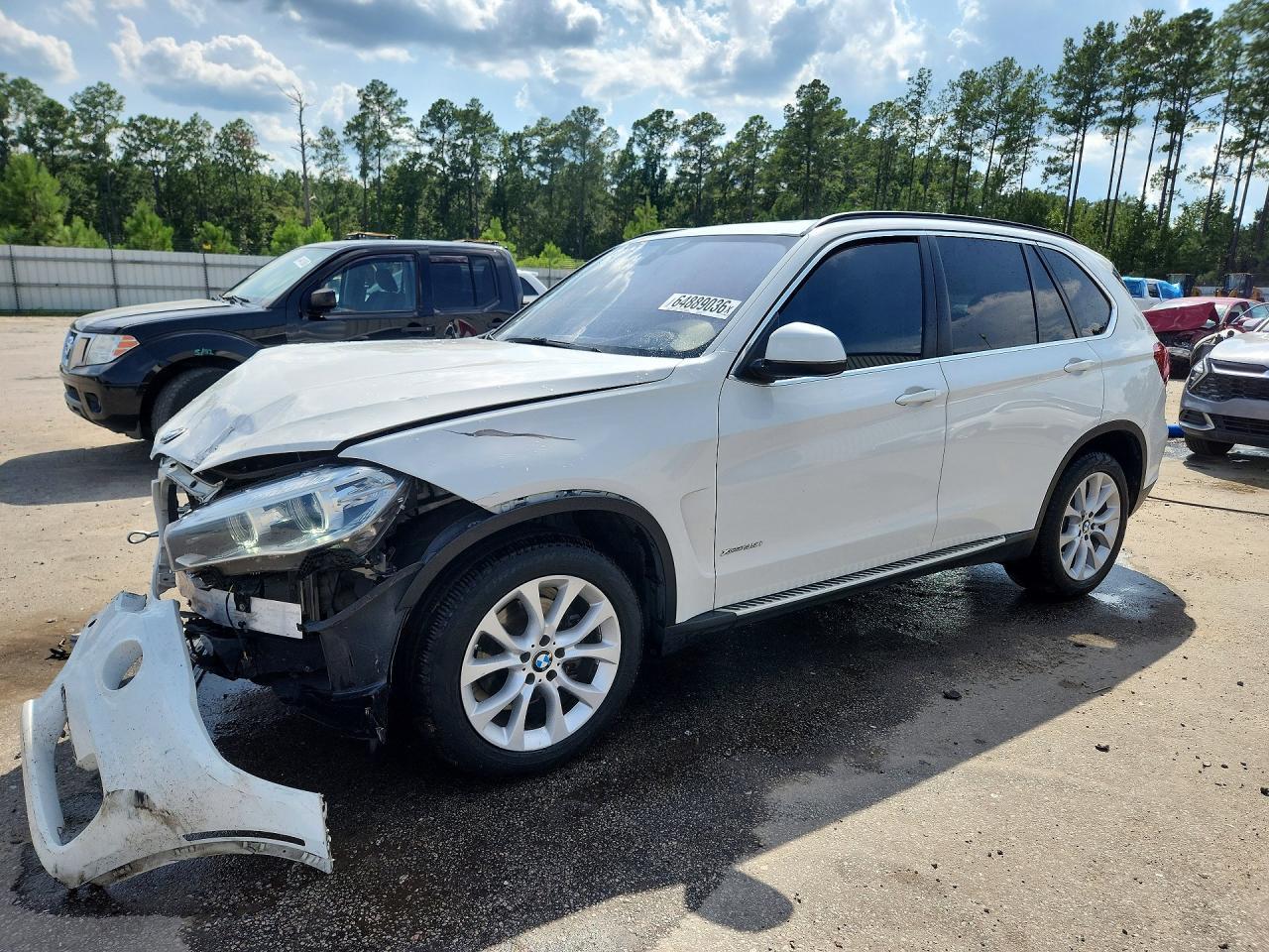 2016 BMW X5 xDrive35I - zdjęcie główne
