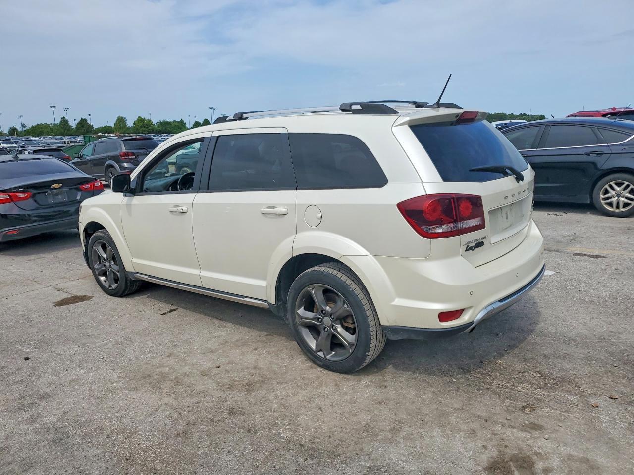 2015 Dodge Journey Crossroad - zdjęcie 2