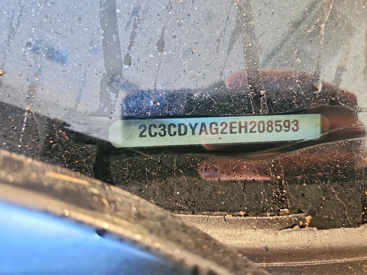 2014 Dodge Challenger Sxt - zdjęcie 12