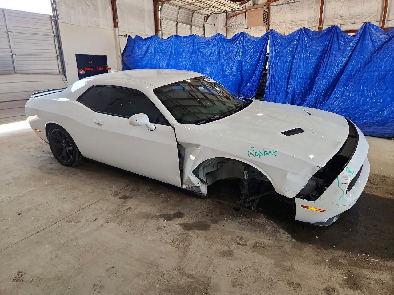 2020 Dodge Challenger Sxt - zdjęcie 4