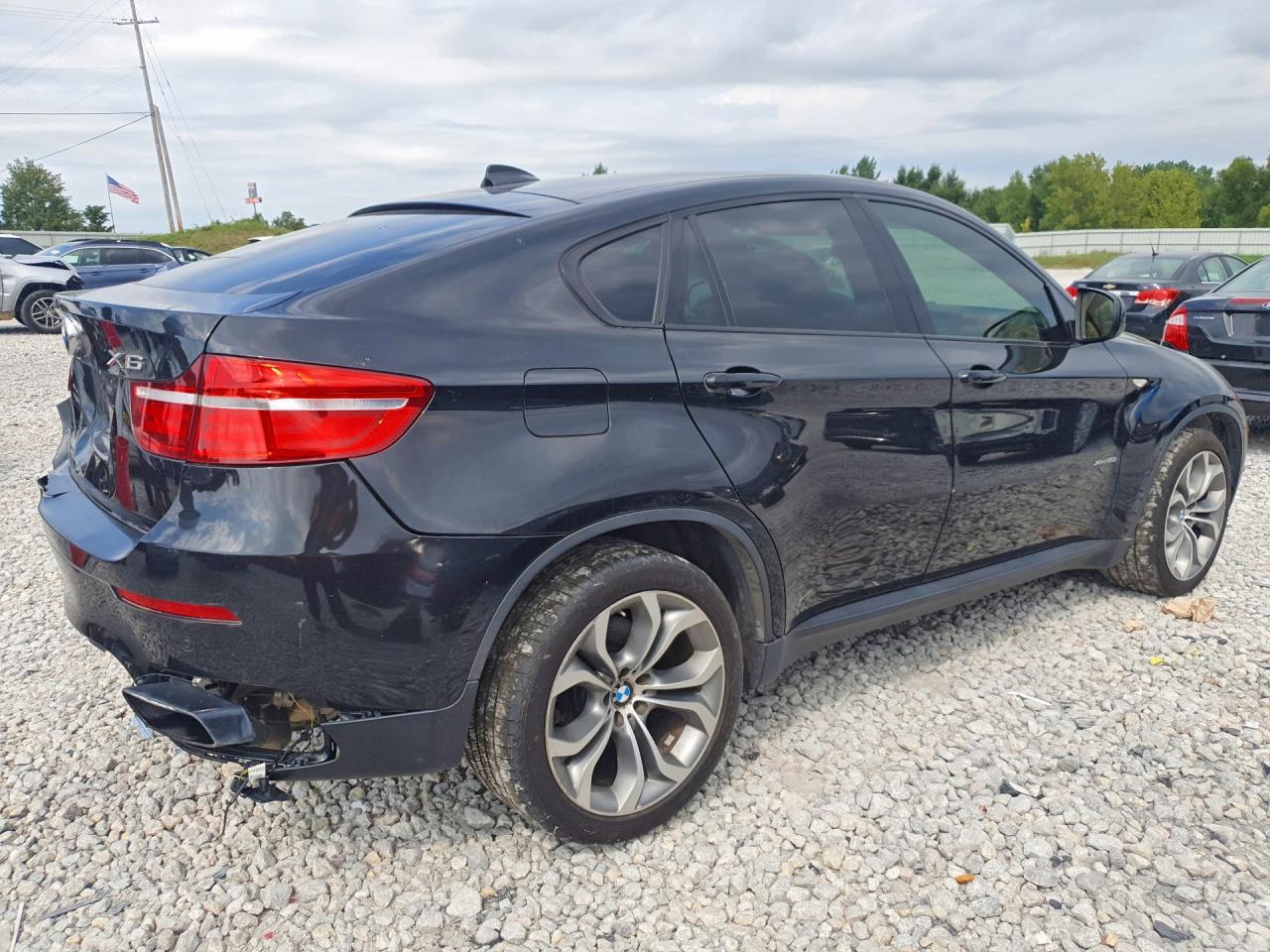 2013 BMW X6 xDrive50I - zdjęcie 3