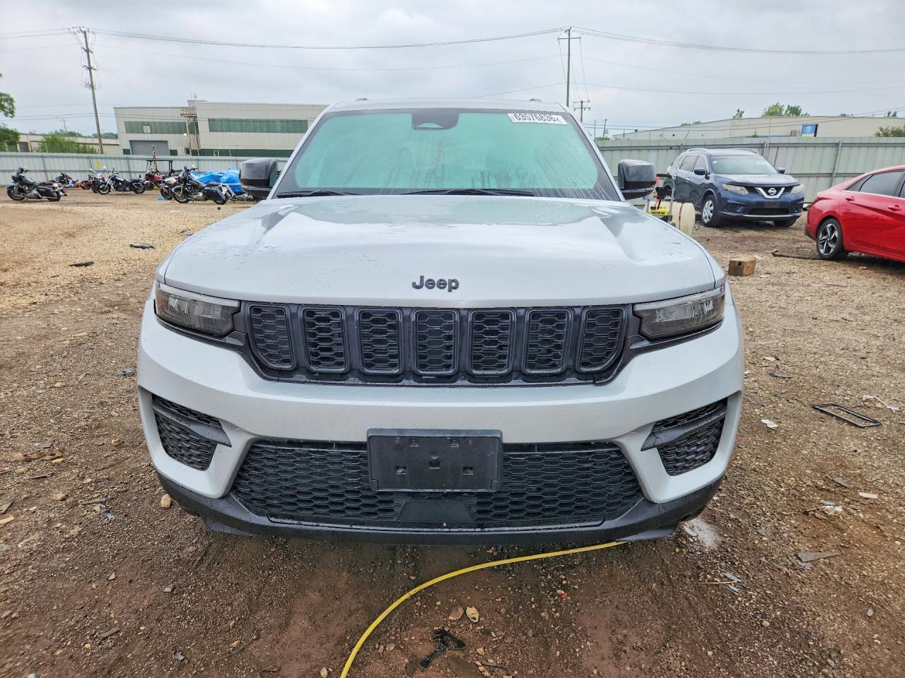 2023 Jeep Grand Cherokee Laredo - zdjęcie 5