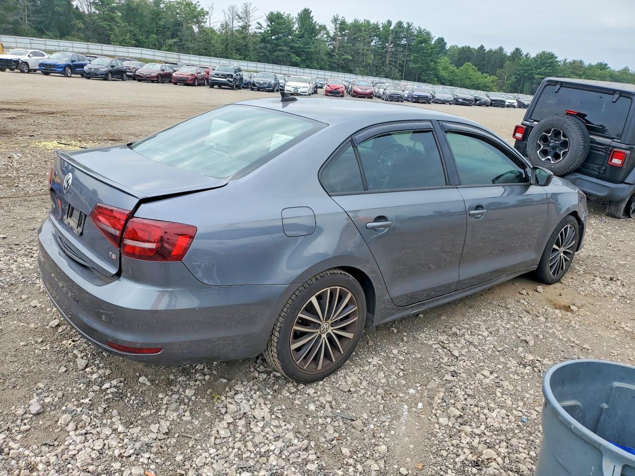 2002 Volkswagen Jetta Gls - zdjęcie 3