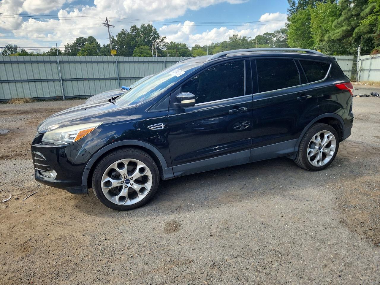 2014 Ford Escape Titanium - zdjęcie główne