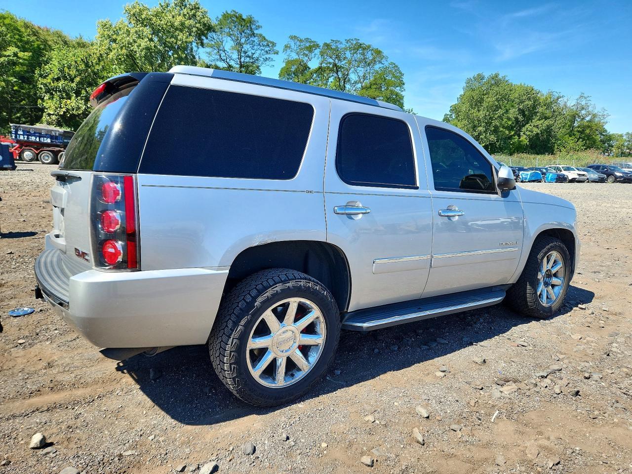 2013 GMC Yukon - zdjęcie 3