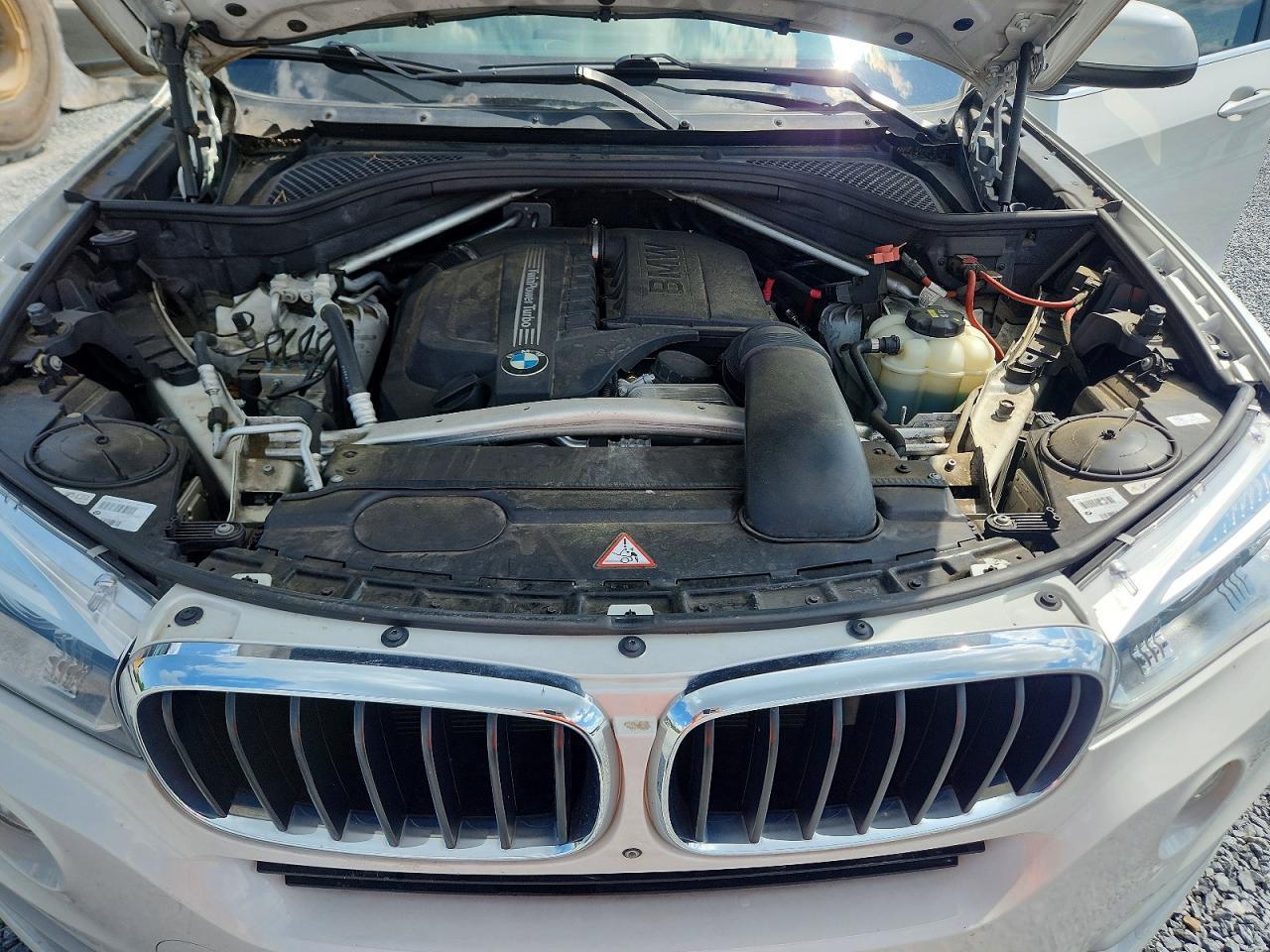 2016 BMW X5 Sdrive35I - zdjęcie 11