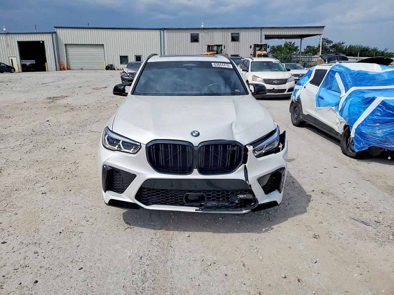 2021 BMW X5 M - zdjęcie 5