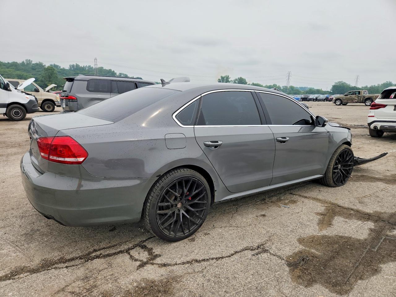 2015 Volkswagen Passat S - zdjęcie 3