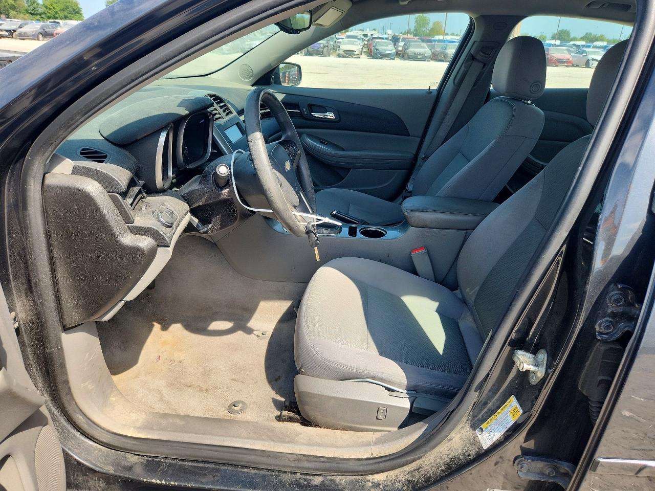 2015 Chevrolet Malibu Ls - zdjęcie 7