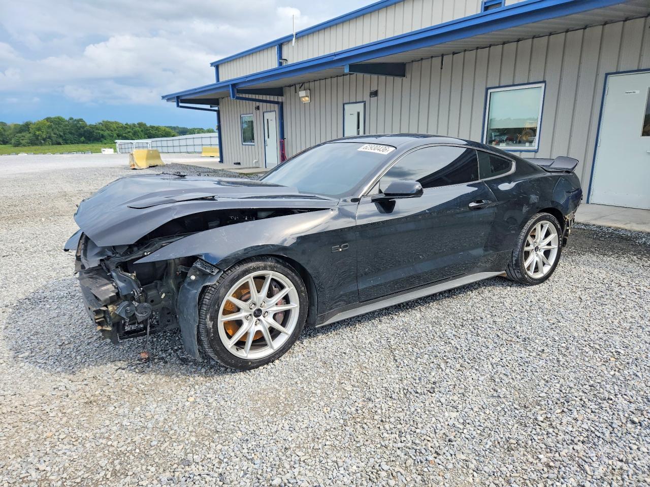2017 Ford Mustang Gt - zdjęcie główne