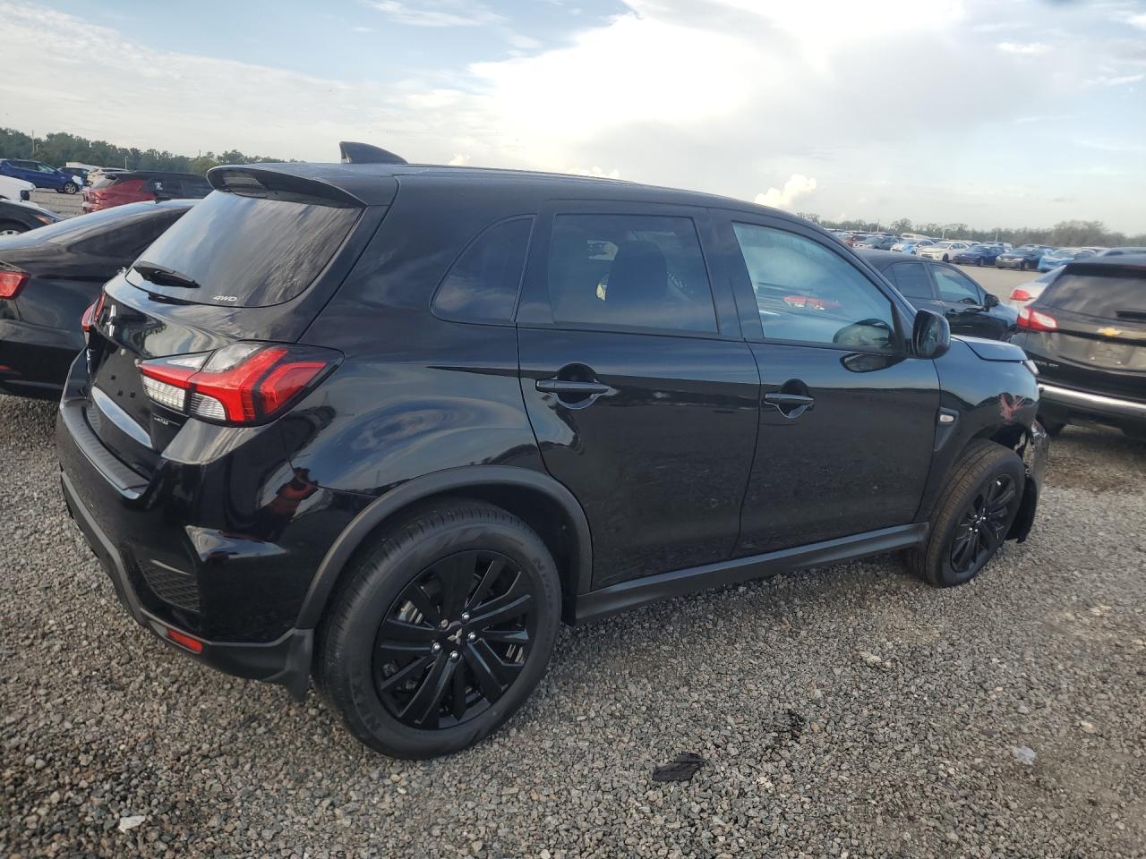 2026 Mitsubishi Outlander Sport S/Se - zdjęcie 3