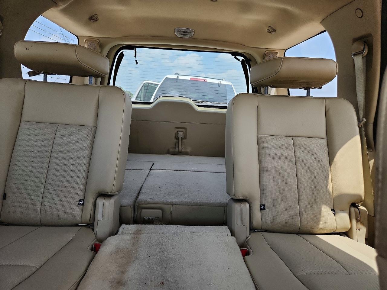 2016 Ford Expedition Limited - zdjęcie 10
