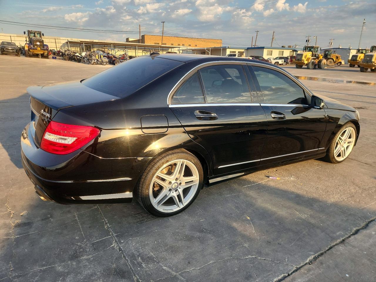 2013 Mercedes-Benz C 300 4Matic - zdjęcie 3