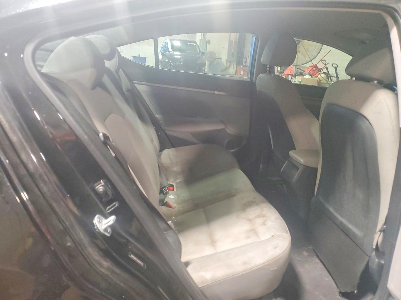 2017 Hyundai Elantra Se - zdjęcie 10