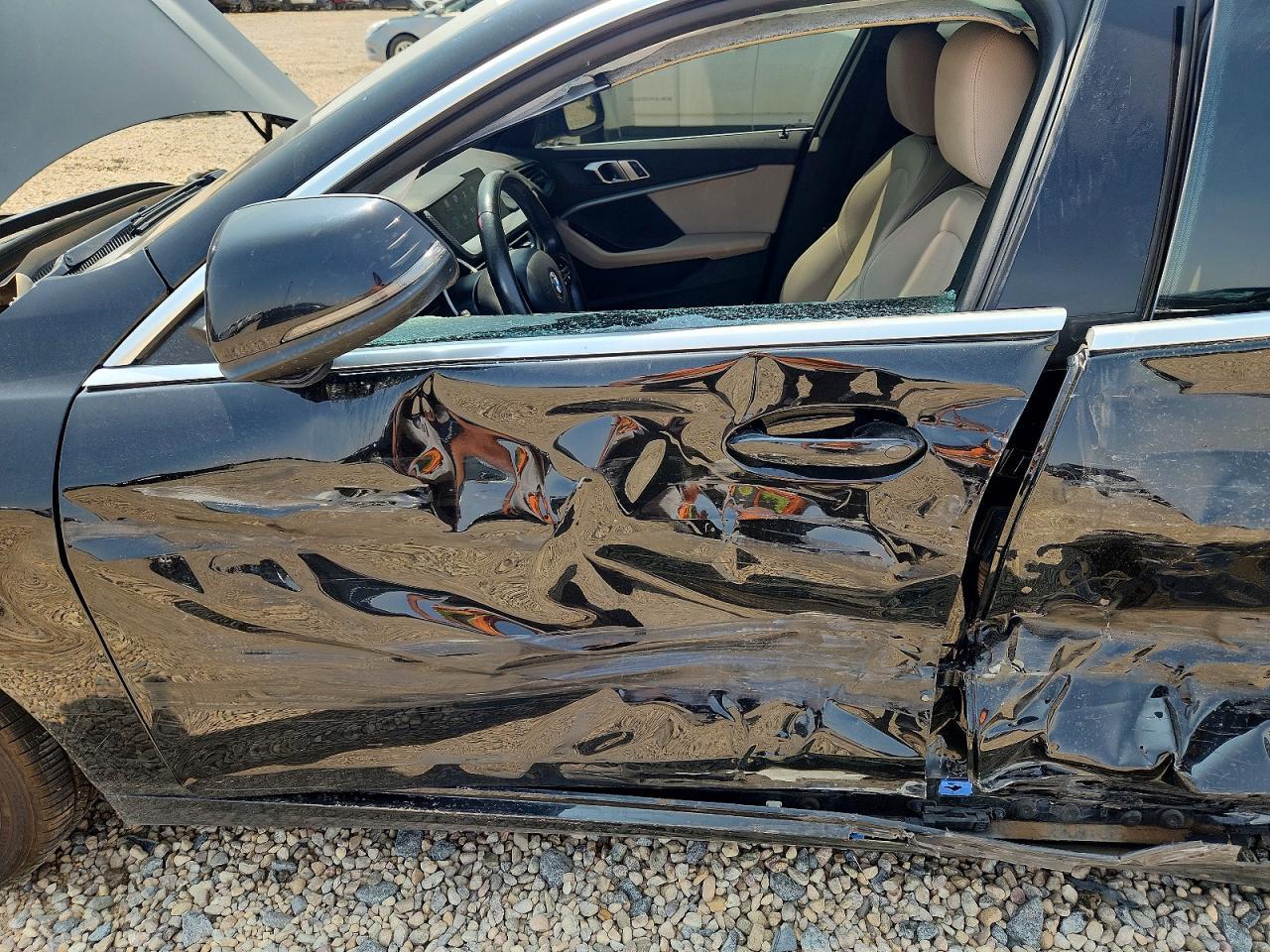 2022 BMW 228Xi - zdjęcie 7