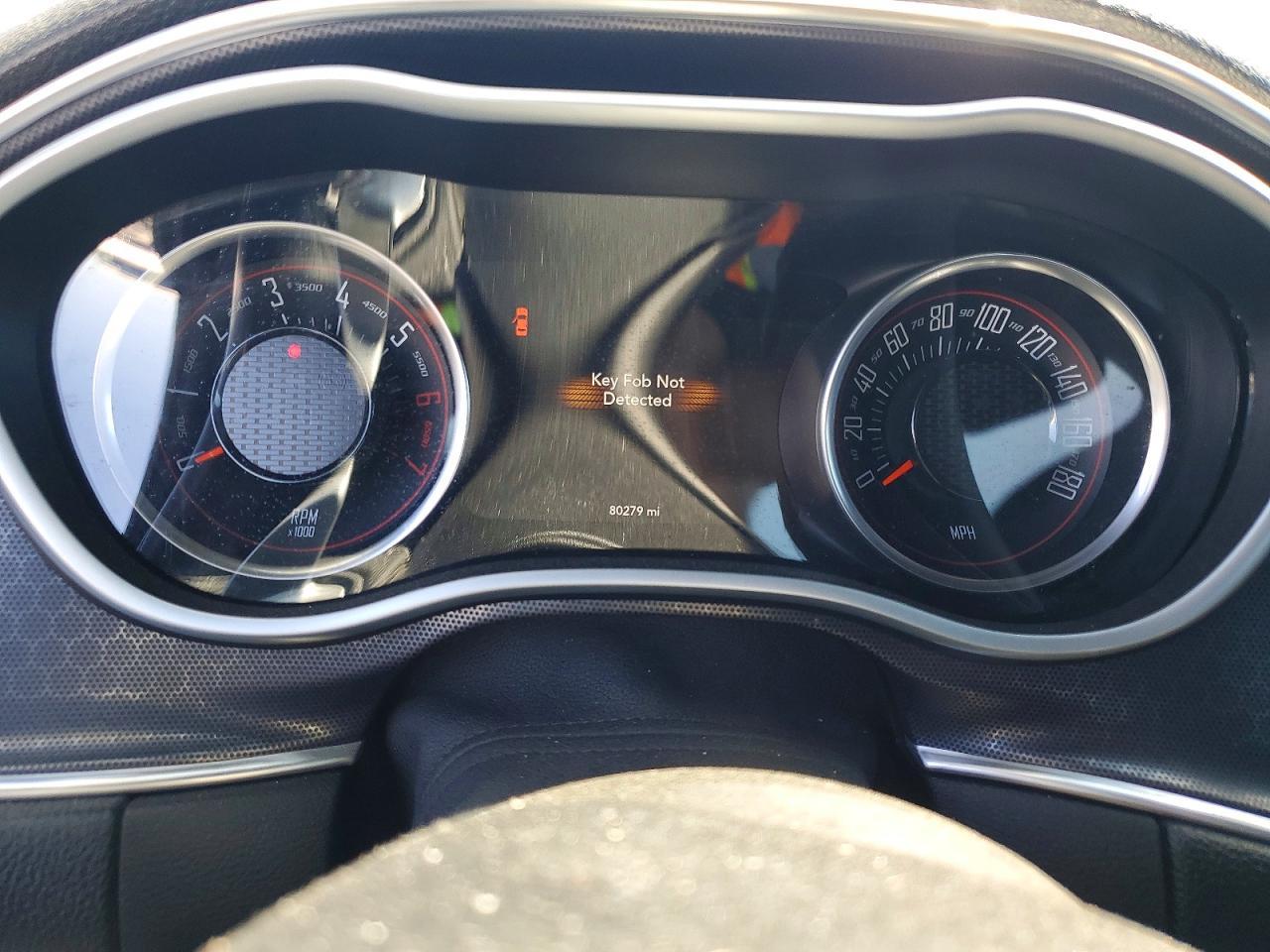 2016 Dodge Challenger R/T Scat Pack - zdjęcie 9